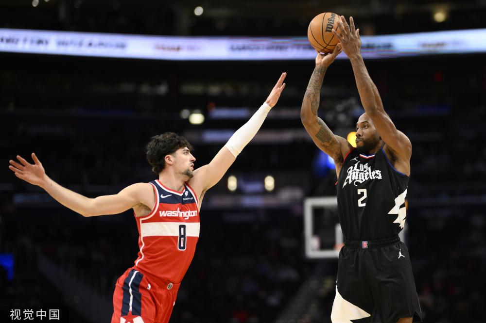 争议的赛季 争议的赛季