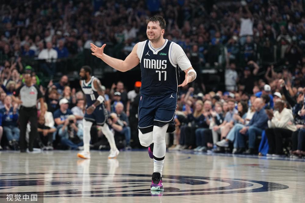 步履维艰 步履维艰