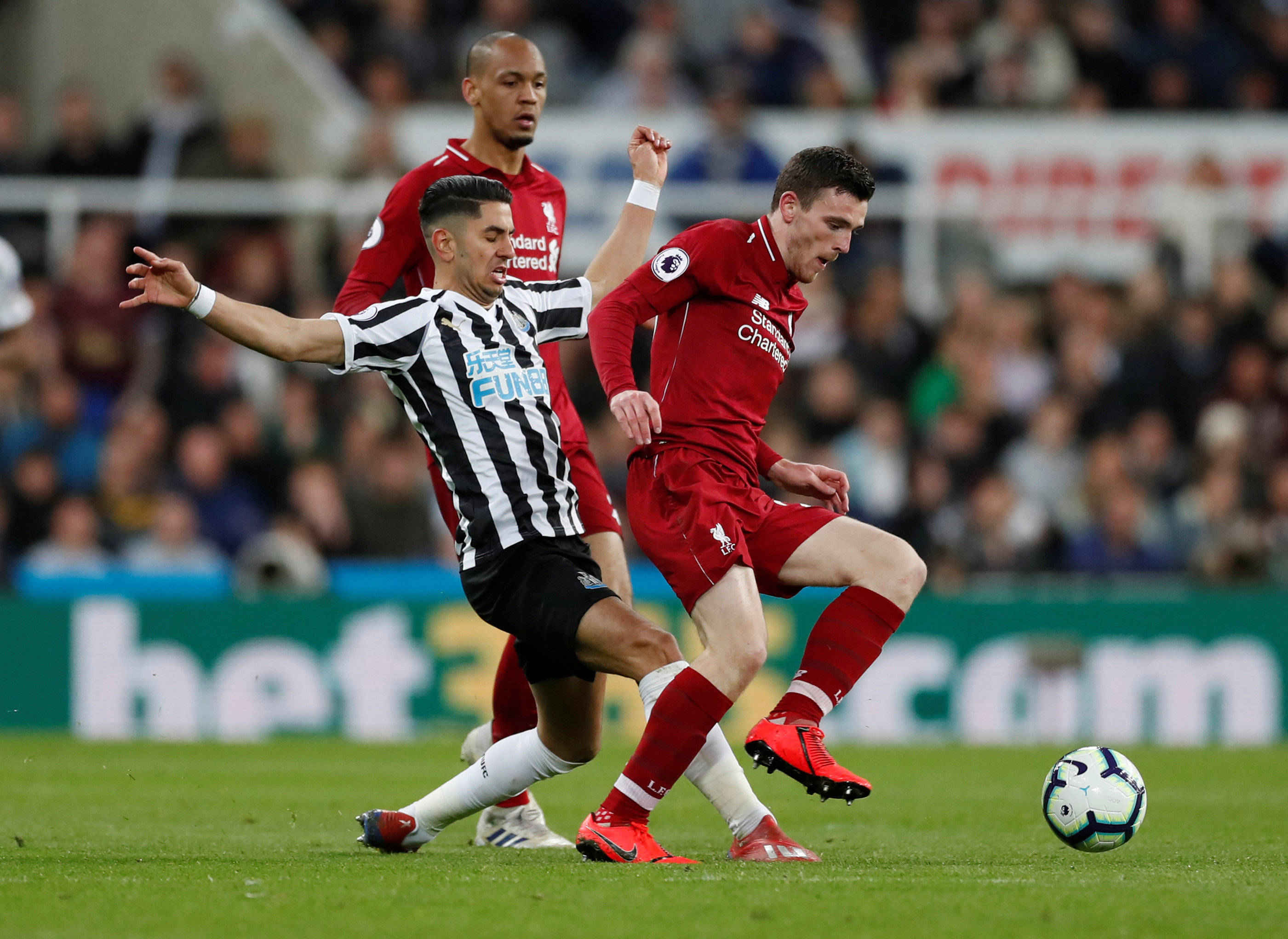 在当今足坛 在当今足坛