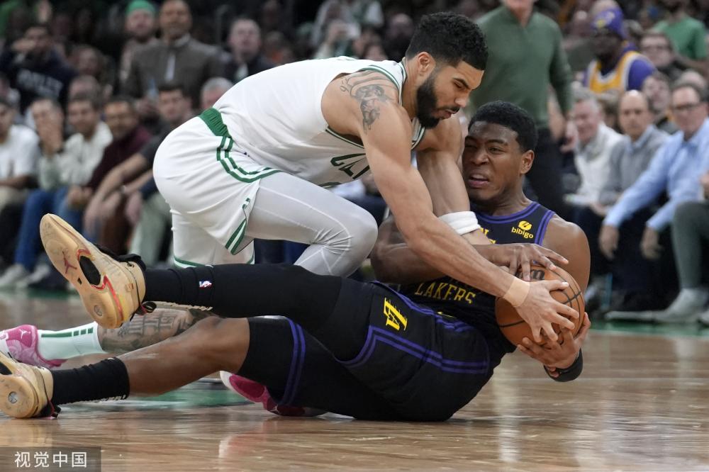 平拨向自己 平拨向自己